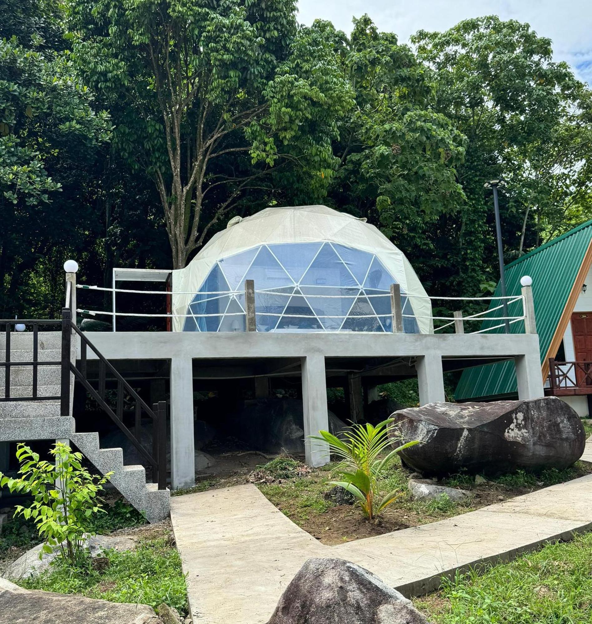 Hotel Dumba Bay Tioman Kampung Genting Exterior foto